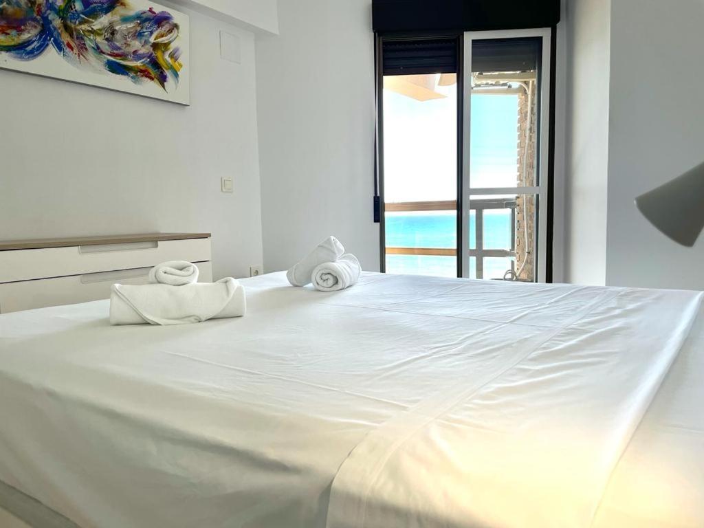 Calpemar 8 Sea View First Line Arenal Beach Buitenkant foto