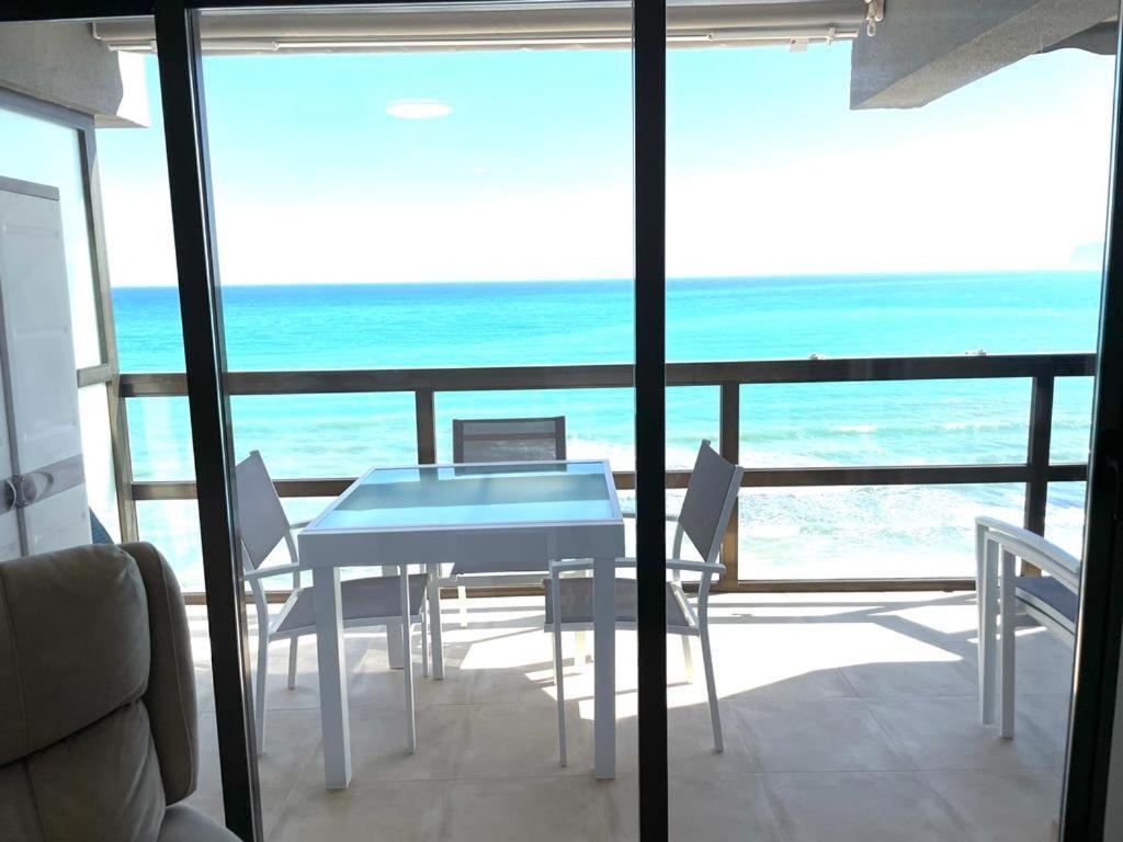 Calpemar 8 Sea View First Line Arenal Beach Buitenkant foto